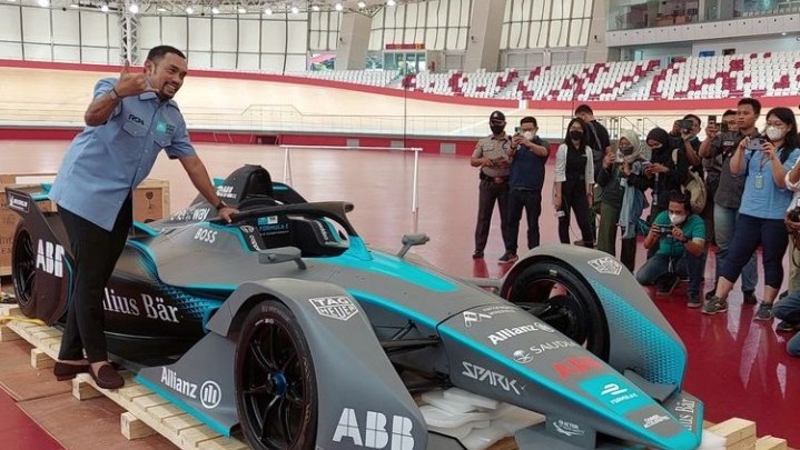 Ternyata Ini Alasan Ahmad Sahroni Beli Tiket Formula E Habiskan Rp 1,2 Miliar