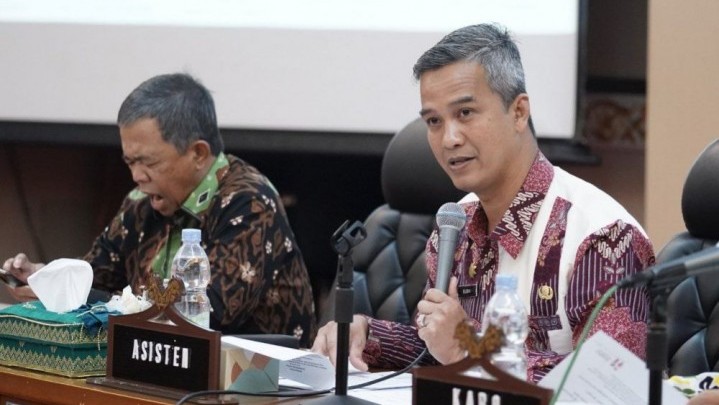 PANTAS, Tim untuk Tuntaskan Wajib Belajar 12 Tahun di Riau PANTAS, Tim untuk Tuntaskan Wajib Belajar 12 Tahun di Riau