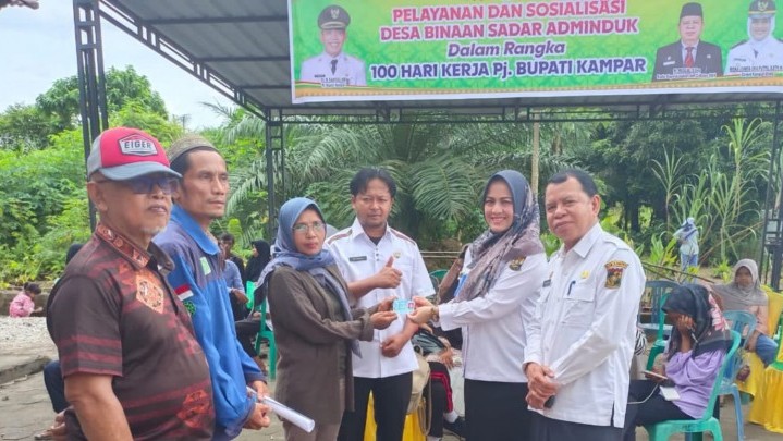 Sukseskan Program 100 Hari Kerja Pj Bupati Kampar, Disdukcapil Sosialisasi Sadar Adminduk Sukseskan Program 100 Hari Kerja Pj Bupati Kampar, Disdukcapil Sosialisasi Sadar Adminduk