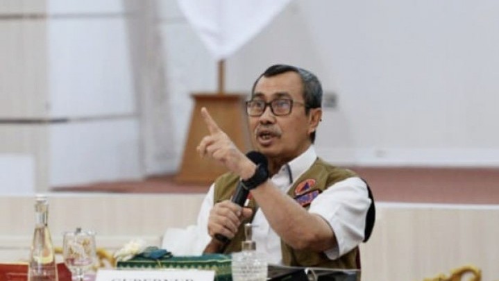 Jalan di Pekanbaru Rusak Akibat IPAL, Gubri Syamsuar Mengaku Prihatin Jalan di Pekanbaru Rusak Akibat IPAL, Gubri Syamsuar Mengaku Prihatin