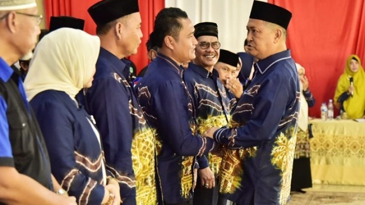 PD-KBB Kabupaten Kuantan Singingi Dilantik Syamsuddin Uti PD-KBB Kabupaten Kuantan Singingi Dilantik Syamsuddin Uti