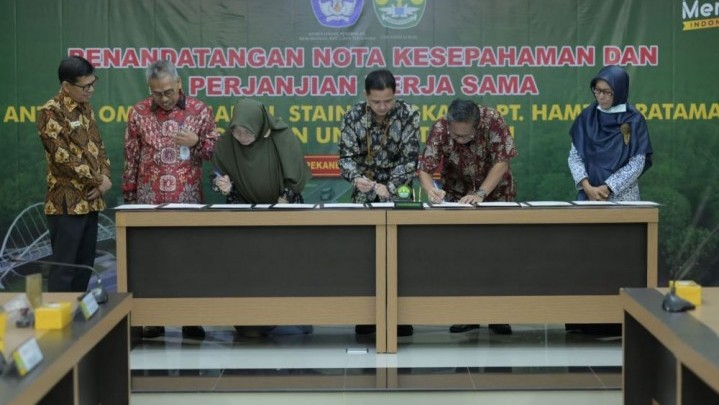 Universitas Riau dengan Ombudsman Jalin Kerja Sama, Ini Tujuannya Universitas Riau dengan Ombudsman Jalin Kerja Sama, Ini Tujuannya