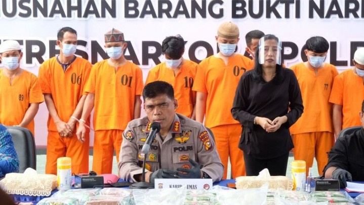 Sabu 48,31 Kilogram Diamankan Polda Riau, Berasal dari Malaysia Sabu 48,31 Kilogram Diamankan Polda Riau, Berasal dari Malaysia