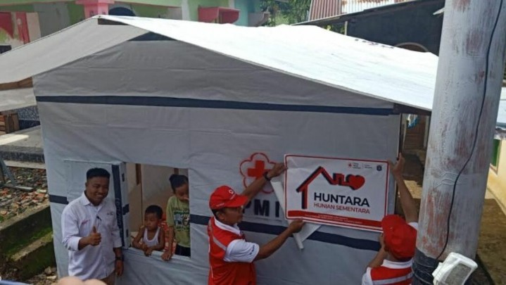 PMI DKI Jakarta Bangun Puluhan Huntara untuk Korban Gempa Pasaman