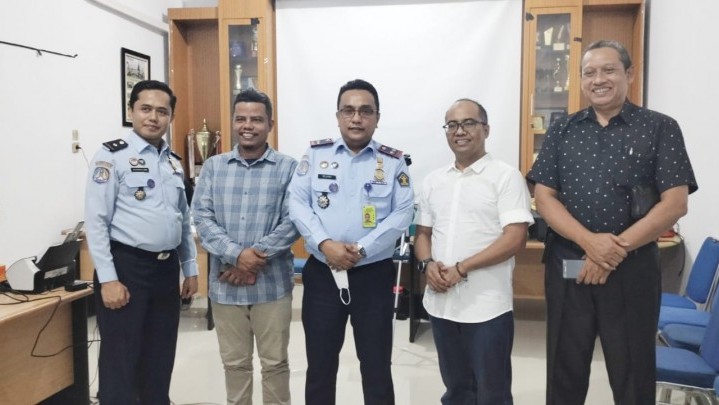 Program 'Jemput Bola' Kantor Imigrasi, SPS Cabang Terbantu Urus Paspor