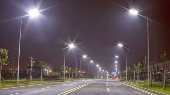 PJU Pekanbaru Diganti dari Lampu Konvensional ke LED, Ini Keterangan Kadishub