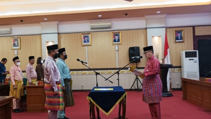 Beberapa Posisi Eselon III dan IV Pemprov Riau Diisi Pejabat Baru