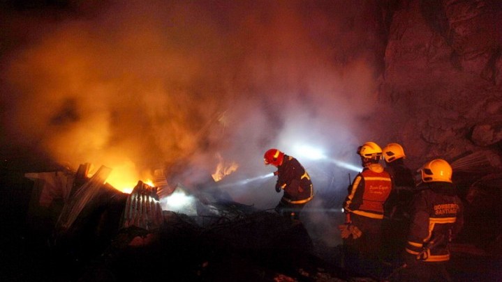 Kawasan Pemukiman Padat Penduduk di Padang Timur Hangus Terbakar