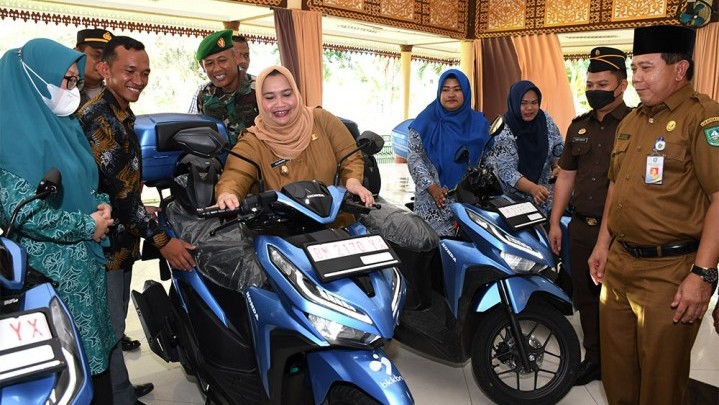 Belum Semua Penyuluh KB di Bengkalis Dapat Sepeda Motor Dinas Belum Semua Penyuluh KB di Bengkalis Dapat Sepeda Motor Dinas