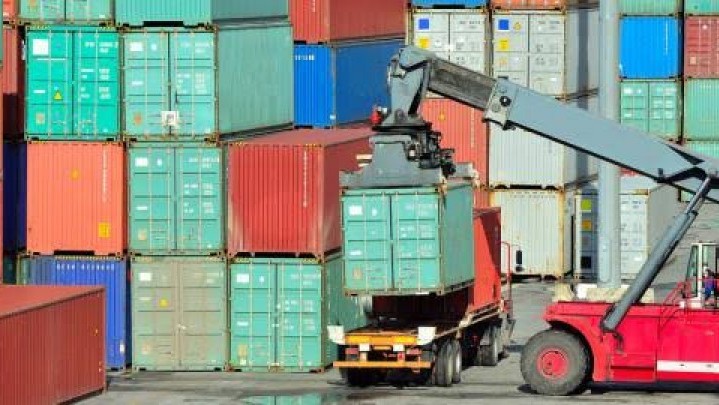 Sebulan Terakhir Impor Riau Naik 44,77