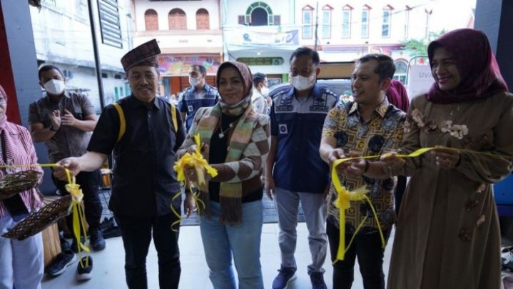 Di Bagansiapiapi Hadir Pusat Penjualan Kerajinan Khas Melayu Di Bagansiapiapi Hadir Pusat Penjualan Kerajinan Khas Melayu