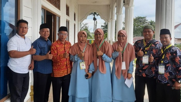 Cabang Fahmil Qur'an MTQ Riau, Putri Siak Melaju ke Final Cabang Fahmil Qur'an MTQ Riau, Putri Siak Melaju ke Final
