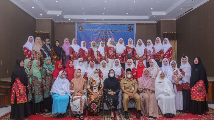 Ratusan Guru di Siak Ikuti Workshop Penguatan Literasi Ratusan Guru di Siak Ikuti Workshop Penguatan Literasi