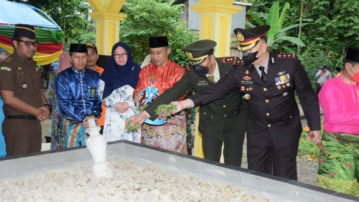 Wabup Bagus Ingatkan Perjuangan Pahlawan di Momentum HUT Bengkalis ke-510 Wabup Bagus Ingatkan Perjuangan Pahlawan di Momentum HUT Bengkalis ke-510