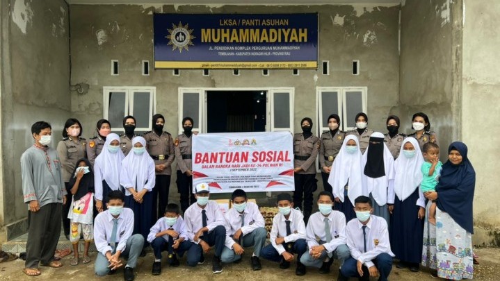 HUT ke-74 Polwan, Polres Inhil Baksos di Panti Asuhan HUT ke-74 Polwan, Polres Inhil Baksos di Panti Asuhan