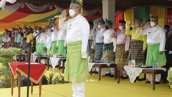 Hari Jadi Riau ke-65, Sederet Prestasi Dibanggakan Gubri Syamsuar Hari Jadi Riau ke-65, Sederet Prestasi Dibanggakan Gubri Syamsuar