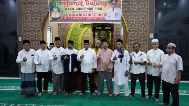 Masyarakat Diminta Wagubri Pertahankan Semarak Tahun Baru Islam Masyarakat Diminta Wagubri Pertahankan Semarak Tahun Baru Islam