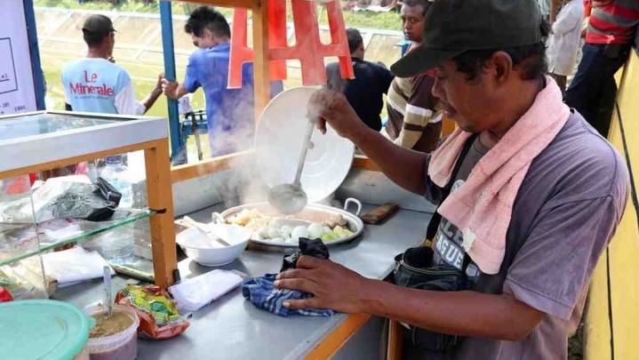 Pemerintah Kabupaten Kota Diminta Gubri Tidak Cari PAD Terlalu Besar dari Pelaku UMKM