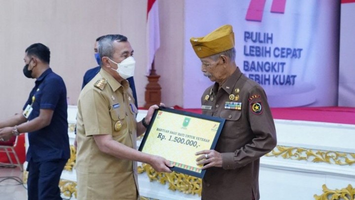 Pemprov Riau Beri Sagu Hati 347 Veteran