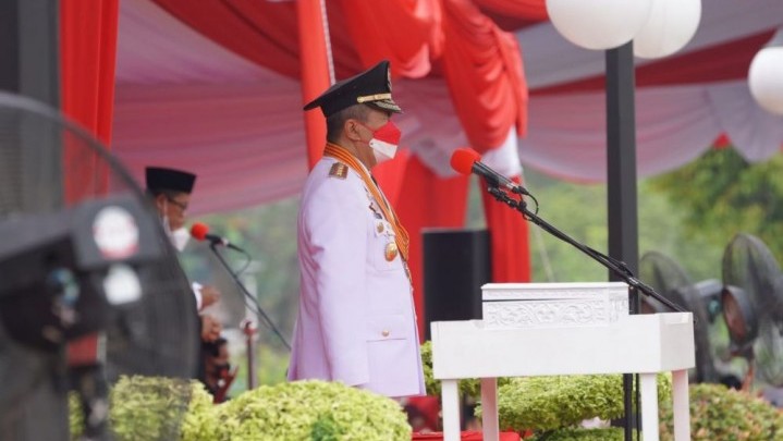 HUT RI ke 77, Gubri Syamsuar Minta Tingkatkan Semangat Gotong Royong HUT RI ke 77, Gubri Syamsuar Minta Tingkatkan Semangat Gotong Royong