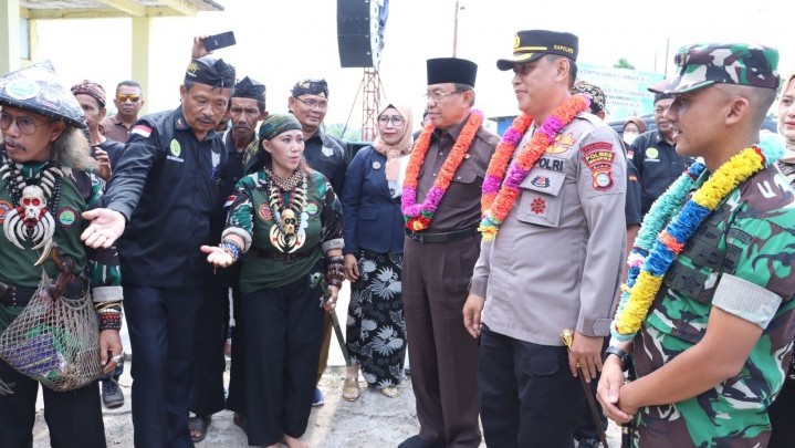 Silaturahim dengan Paguyuban Sunda, Ada Apresiasi Disampaikan Bupati HM Wardan