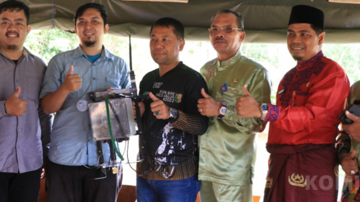 Alumni ITB Bantu Masyarakat Kuansing Alat Pendeteksi Air