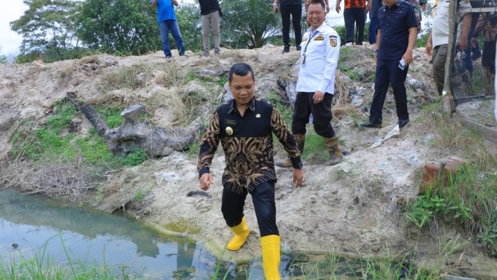 Atasi Banjir, Pj Muflihun: Kami Langsung Aksi di Lapangan