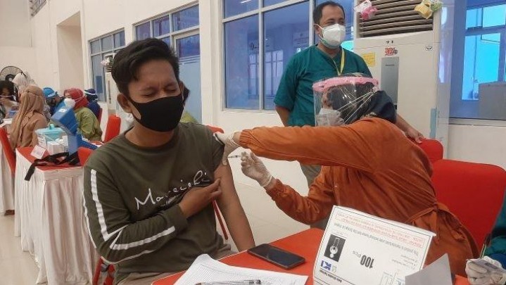 Sudah 87 Persen dari Target Warga Riau yang Divaksin Sudah 87 Persen dari Target Warga Riau yang Divaksin