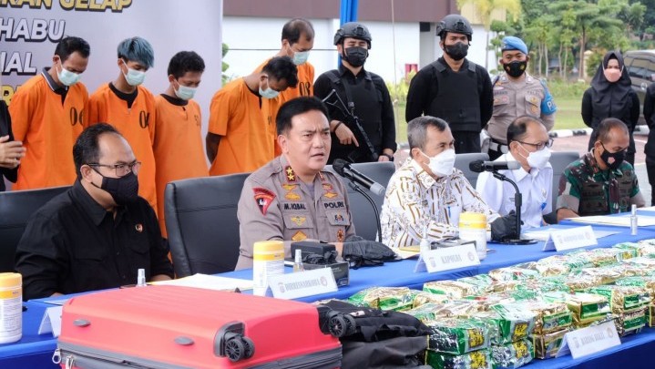 Penyalahgunaan Narkotika Diakui Ketua Granat Riau dalam Kondisi Darurat Penyalahgunaan Narkotika Diakui Ketua Granat Riau dalam Kondisi Darurat