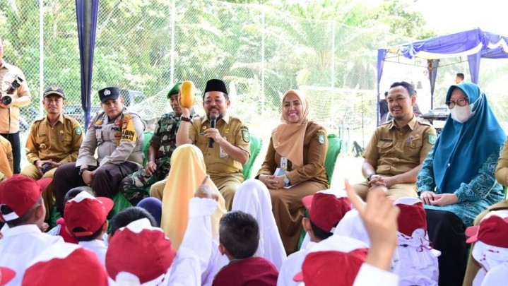Gerakan Makan Pangan Lokal Bagi Anak Sekolah Digulirkan di Bengkalis Gerakan Makan Pangan Lokal Bagi Anak Sekolah Digulirkan di Bengkalis