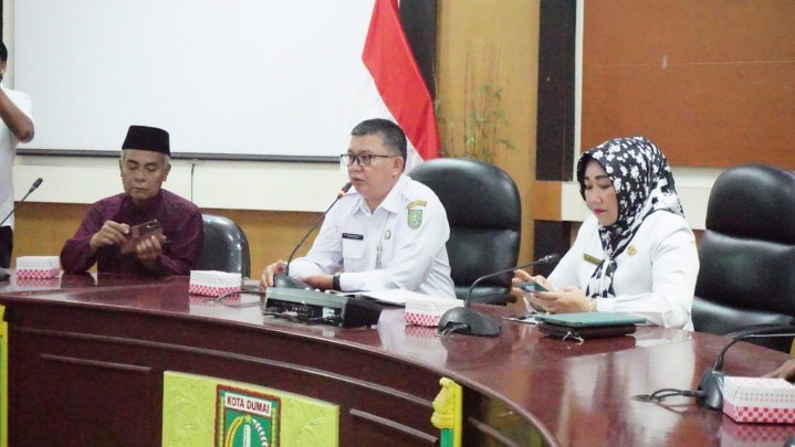 Pemko Dumai Lakukan Persiapan Khusus Sambut Menteri Sandiaga Uno Pemko Dumai Lakukan Persiapan Khusus Sambut Menteri Sandiaga Uno