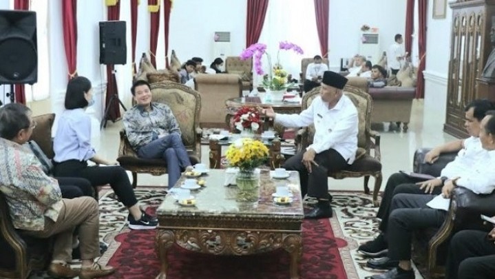 Sumbar Dijajaki Kerja Sama Khusus oleh Cina Sumbar Dijajaki Kerja Sama Khusus oleh Cina
