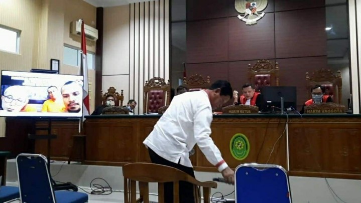 Sidang Kasus Korupsi, Mantan Gubernur Isdianto Singgung Nama Mantan Sekda