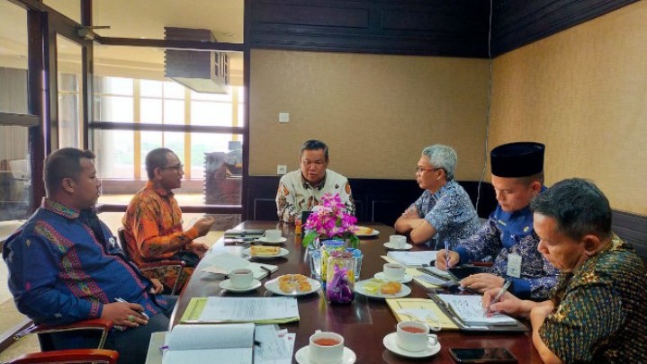 Bahas Kelapa Sawit, Kanwil I KPPU Temui Sekdaprov Bahas Kelapa Sawit, Kanwil I KPPU Temui Sekdaprov