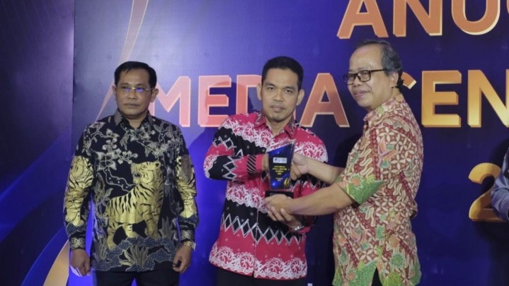 Gubri Syamsuar Apresiasi Media Center Riau Raih Penghargaan dari Kementerian Kominfo