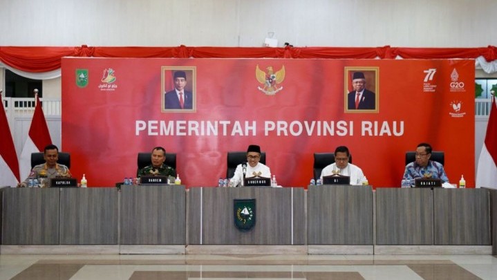 Gubri Syamsuar Sampaikan Pesan Presiden Terkait Penanganan Inflasi di Riau Gubri Syamsuar Sampaikan Pesan Presiden Terkait Penanganan Inflasi di Riau