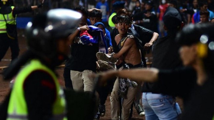 Bjorka Dukacita Tragedi Kanjuruhan, Data Menpora Dibocorkan Bjorka Dukacita Tragedi Kanjuruhan, Data Menpora Dibocorkan