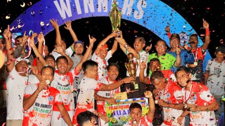 PSPHW Gobah Juara I Turnamen Sepakbola Riau-Sumbar Piala Bupati Kampar PSPHW Gobah Juara I Turnamen Sepakbola Riau-Sumbar Piala Bupati Kampar