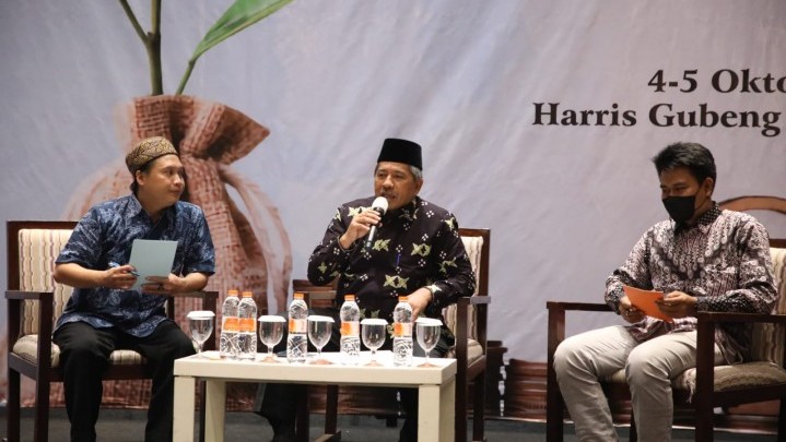 Bupati Alfedri Kenalkan Program TAKE Siak Hijau di Surabaya Bupati Alfedri Kenalkan Program TAKE Siak Hijau di Surabaya