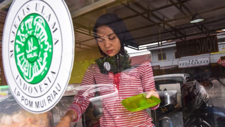 BKMT Dumai Hadiri Seminar Perjelas Makanan Halal dan Layak Konsumsi