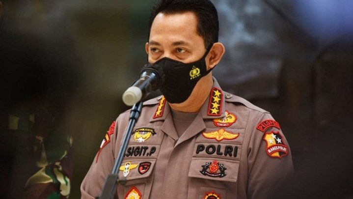 Dirut PT LIB Hingga Tiga Personel Polisi jadi Tersangka Tragedi Kanjuruhan Dirut PT LIB Hingga Tiga Personel Polisi jadi Tersangka Tragedi Kanjuruhan