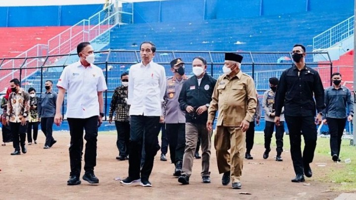 Ini Kata Jokowi, RI Tidak Kena Sanksi FIFA di Kasus Tragedi Kanjuruhan Ini Kata Jokowi, RI Tidak Kena Sanksi FIFA di Kasus Tragedi Kanjuruhan