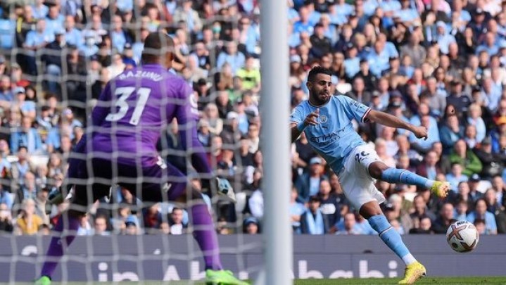 Manchester City Lumat Southampton 4-0