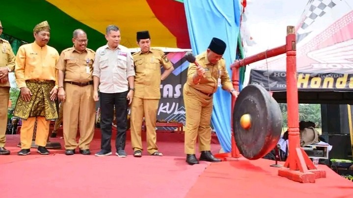Sekda Kampar: Kampung Budaya Pilot Project Pariwisata Desa Sekda Kampar: Kampung Budaya Pilot Project Pariwisata Desa