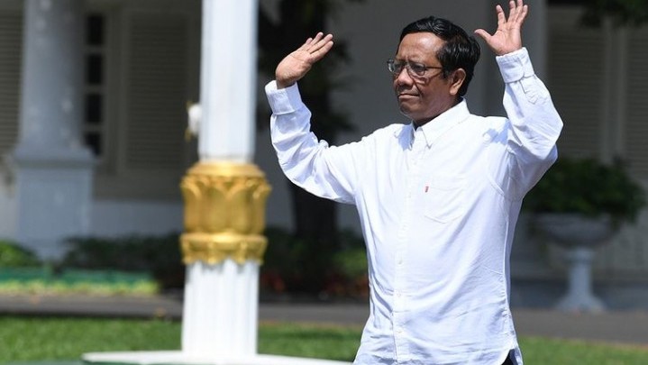 Mahfud Ungkap Dirinya Tak Bisa Paksa Iwan Bule Cs Mundur dari PSSI Mahfud Ungkap Dirinya Tak Bisa Paksa Iwan Bule Cs Mundur dari PSSI