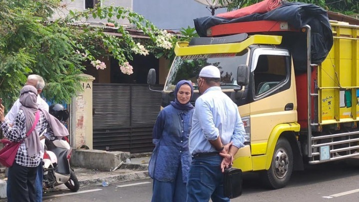 Keluarga Wanda Hamidah Diperingatkan Tak Bikin Fitnah soal Pengosongan Rumah Keluarga Wanda Hamidah Diperingatkan Tak Bikin Fitnah soal Pengosongan Rumah