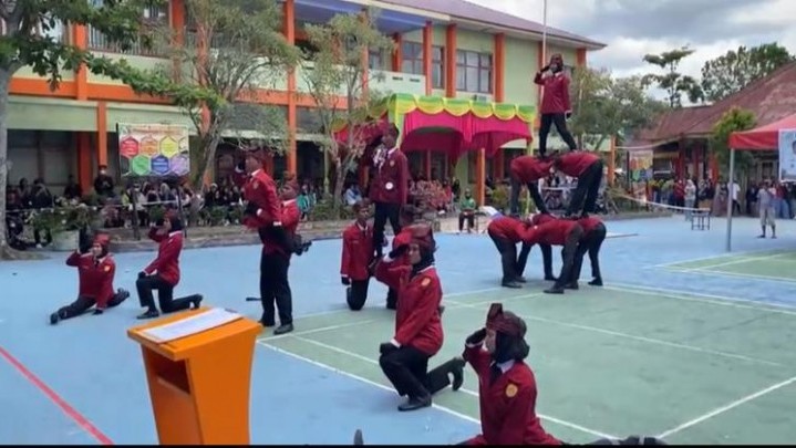 SMK Muhammadiyah 3 Terpadu Raih Juara 2 Lomba Kreasi Se-Riau SMK Muhammadiyah 3 Terpadu Raih Juara 2 Lomba Kreasi Se-Riau