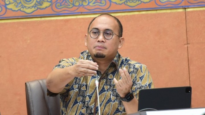 Soal Kualitas Semen Padang, Andre Rosiade Minta Bupati Kediri Tidak Asbun Soal Kualitas Semen Padang, Andre Rosiade Minta Bupati Kediri Tidak Asbun