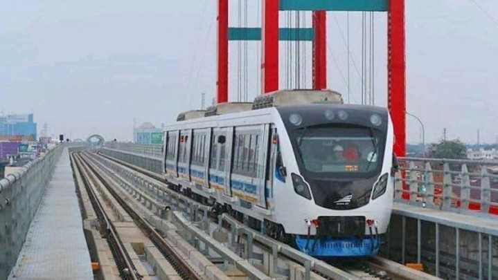 Kritik LRT Palembang, Benny Harman: Gatal di Kaki, Garuk di Kepala?