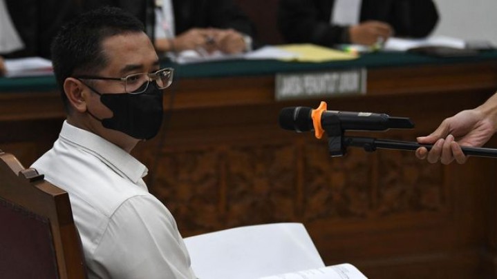 Kesaksian Anggota Tim KM 50 Diminta Sambo Bantu Angkat Jasad Yosua Kesaksian Anggota Tim KM 50 Diminta Sambo Bantu Angkat Jasad Yosua